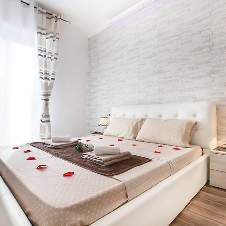 Residenza Larissa Luxury 1 Apartamento Verona Exterior foto