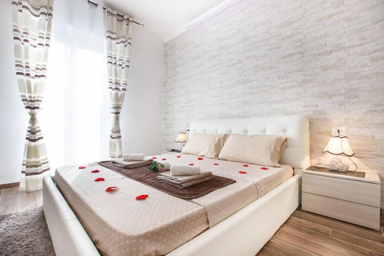 Residenza Larissa Luxury 1 Apartamento Verona Exterior foto