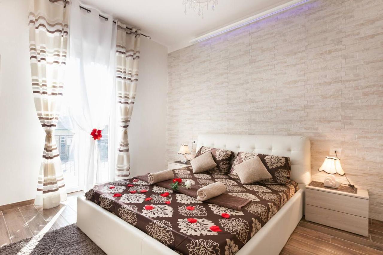 Residenza Larissa Luxury 1 Apartamento Verona Exterior foto